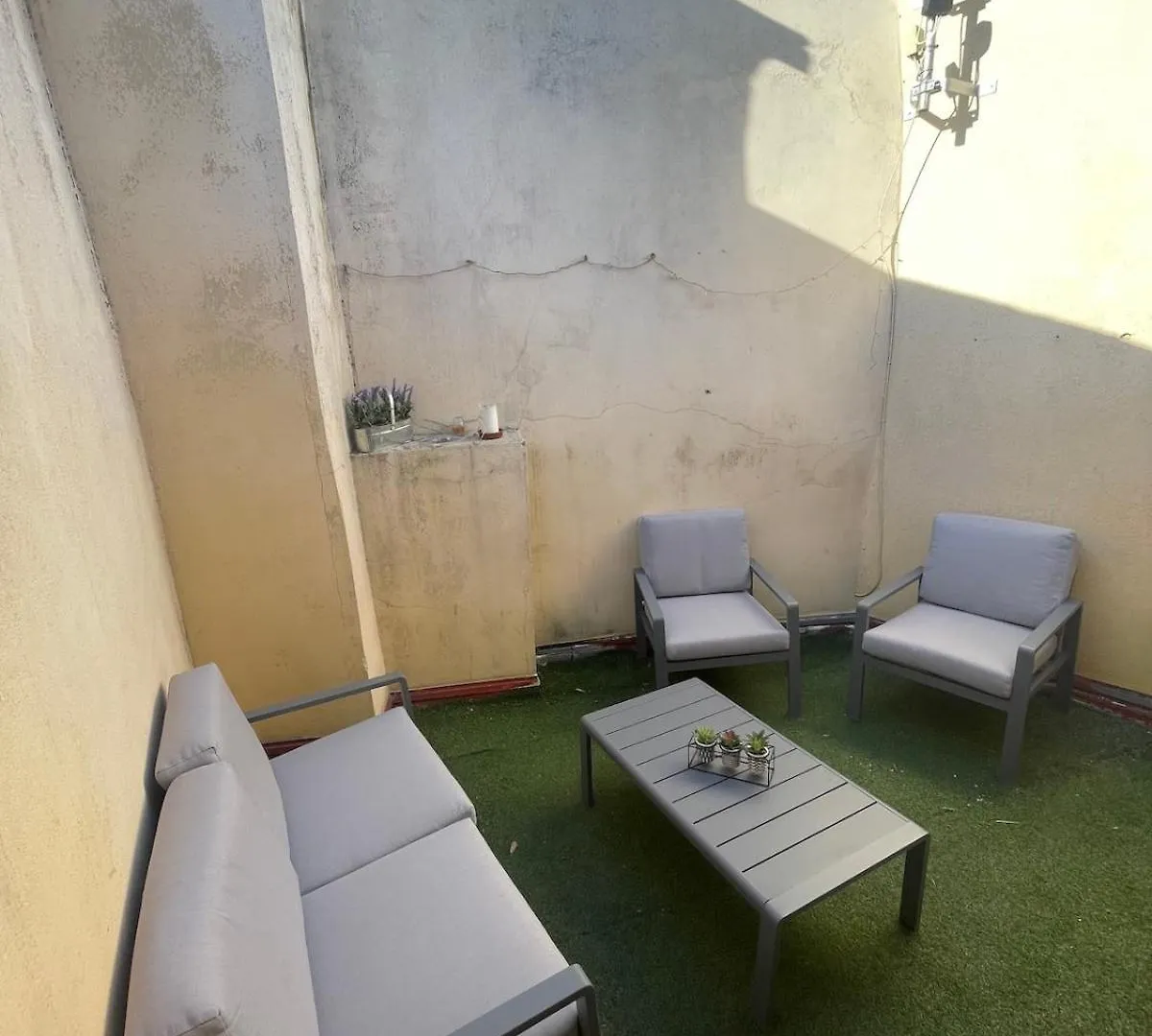 Centre-Ville Avignon - Duplex - Terrasse Privee